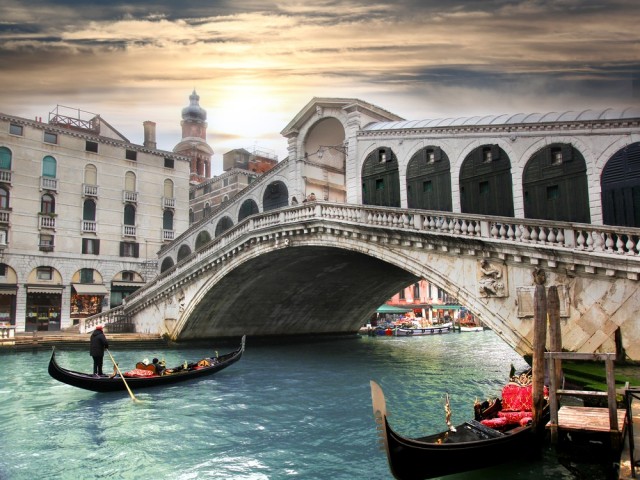 Experience Venice 