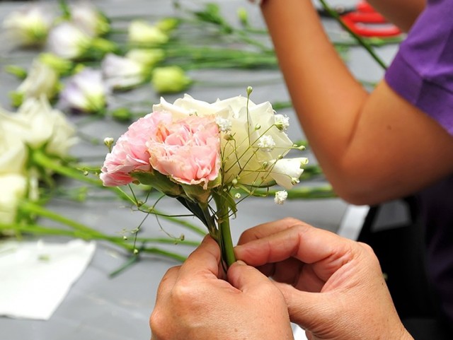 Flower Arranging 